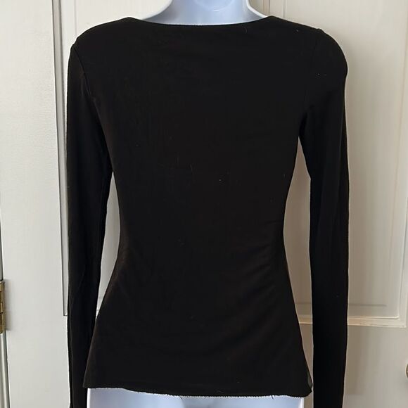 BAILEY/44 FAUX LEATHER LONG SLEEVE “PARKER” TOP W/ CUTOUT FRONT - Picture 4 of 7